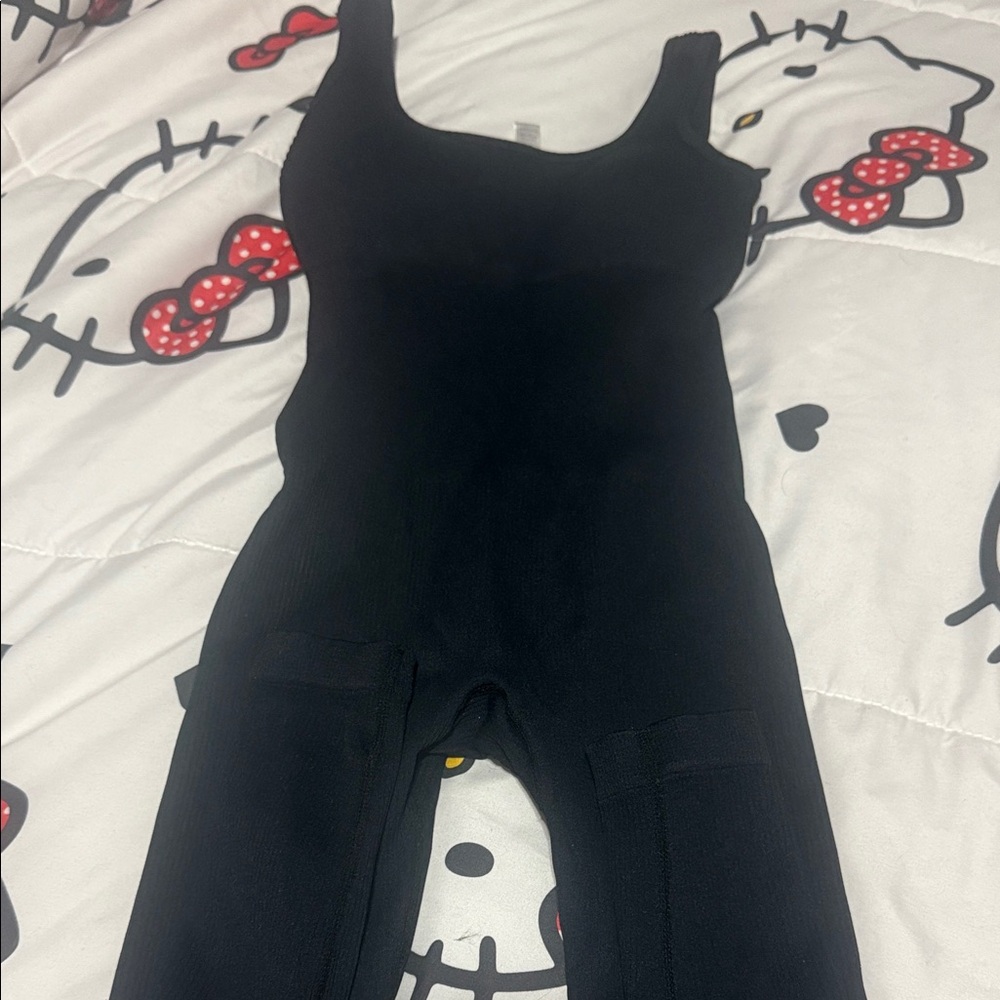 Black Sleeveless Jumpsuit